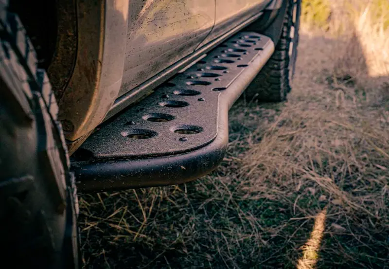 Cali Raised 05-23 Tacoma Step Ed Rock Sliders - Access Cab Wi Kick Out/No Filler Plate/Bedliner 1