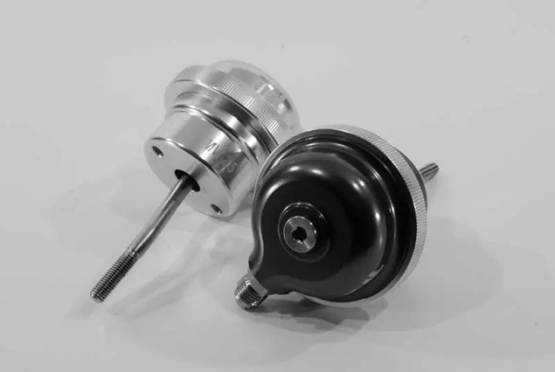 Tial Mv-I Sport Wastegate Actuator – 2.5", 16 Psi, Black Anodized With Bent Rod 1